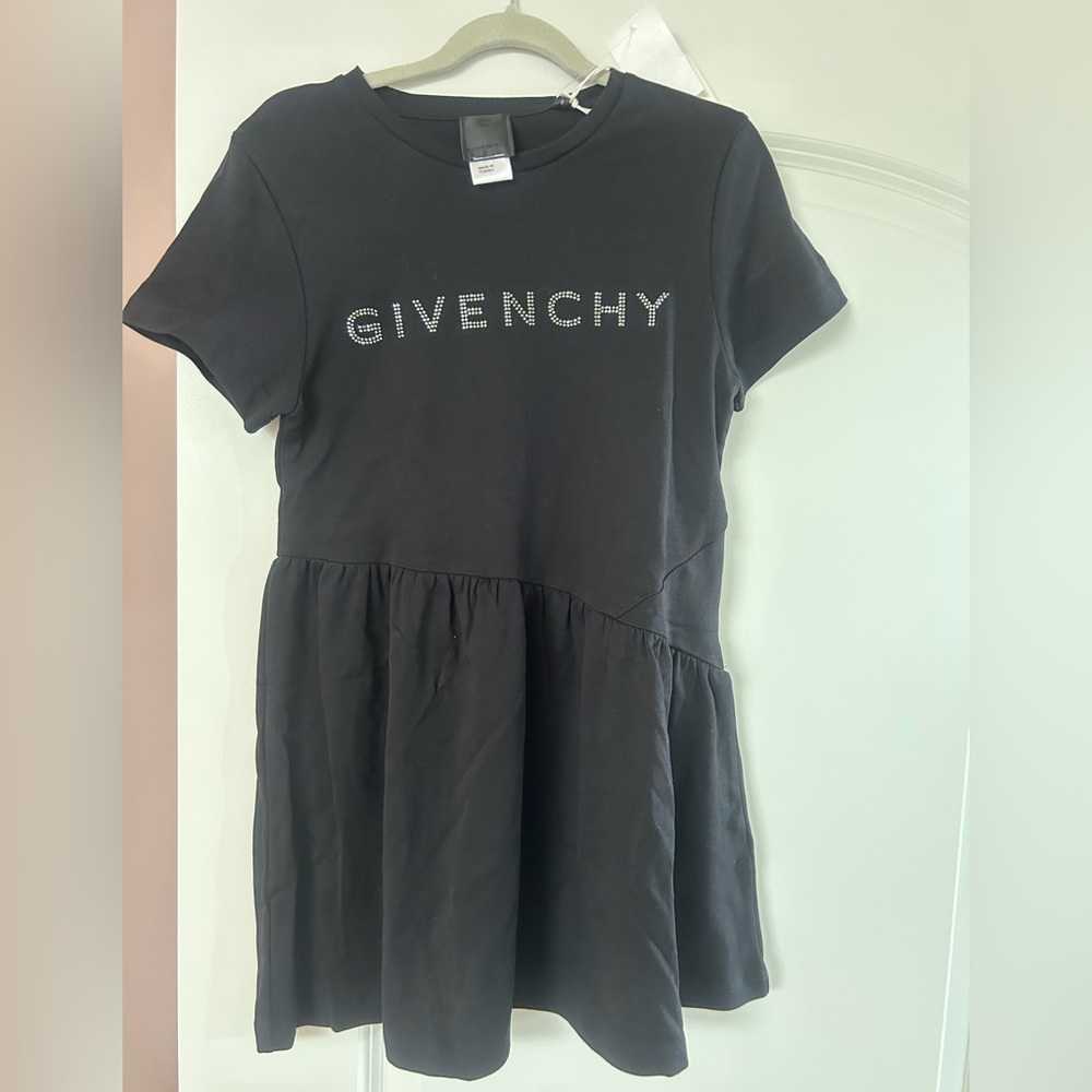BRAND NEW SHORT SLEEVE GIRLS GIVENCHY DRESS